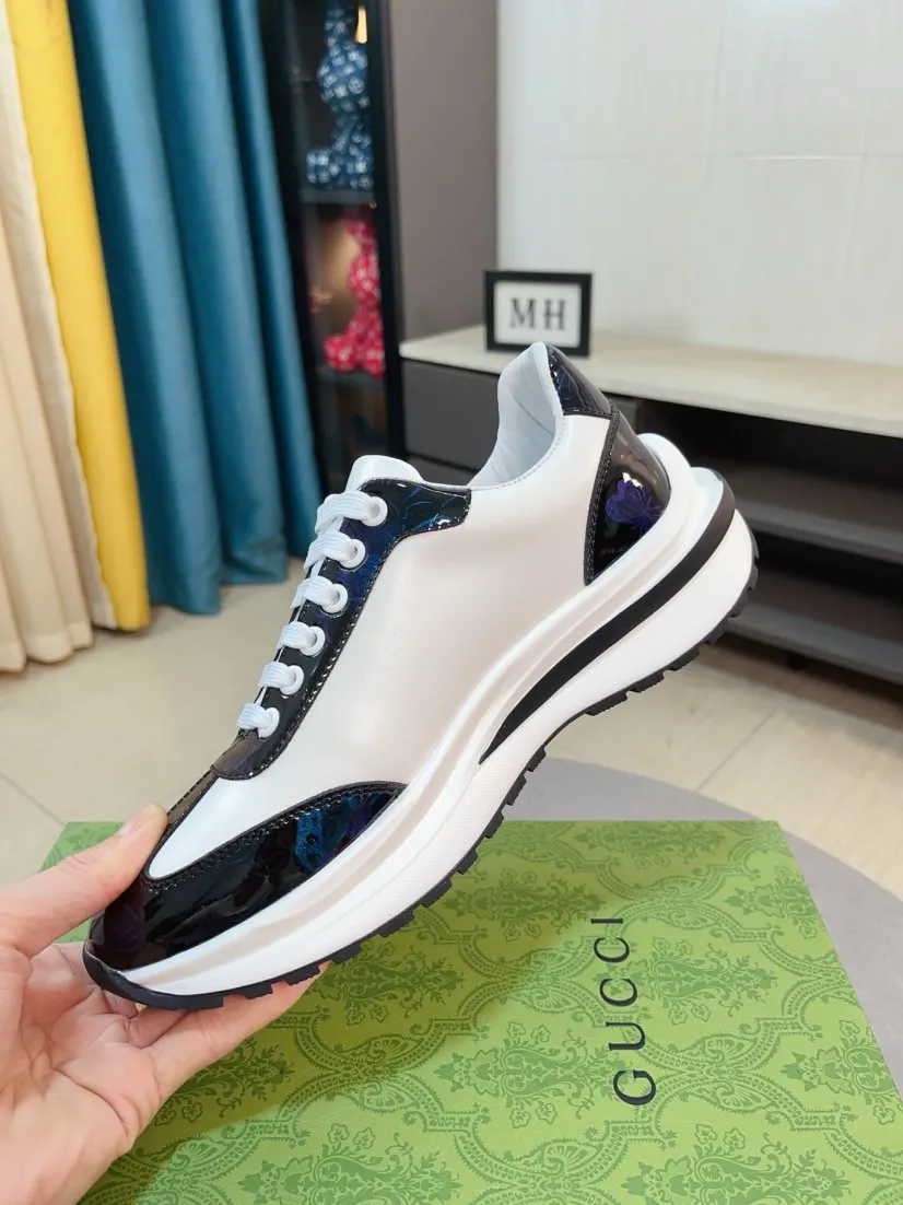 Factory price 420🌹🌹GUCCI [Gucci] New high-end brand of men's shoes, the latest fashionable casual men's shoes, trendy and versatile, relaxed and sporty style, uppers imported from Italy, first-layer cowhide, genuine leather lining and ultra-fine workmanship. Original personalized fashionable rubber wear-resistant outsole, light and comfortable on the foot, size 38-44